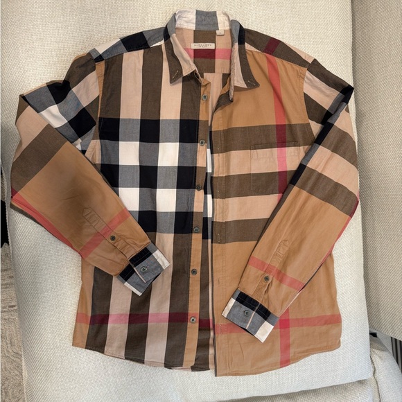 Burberry shirt - Picture 2 of 10